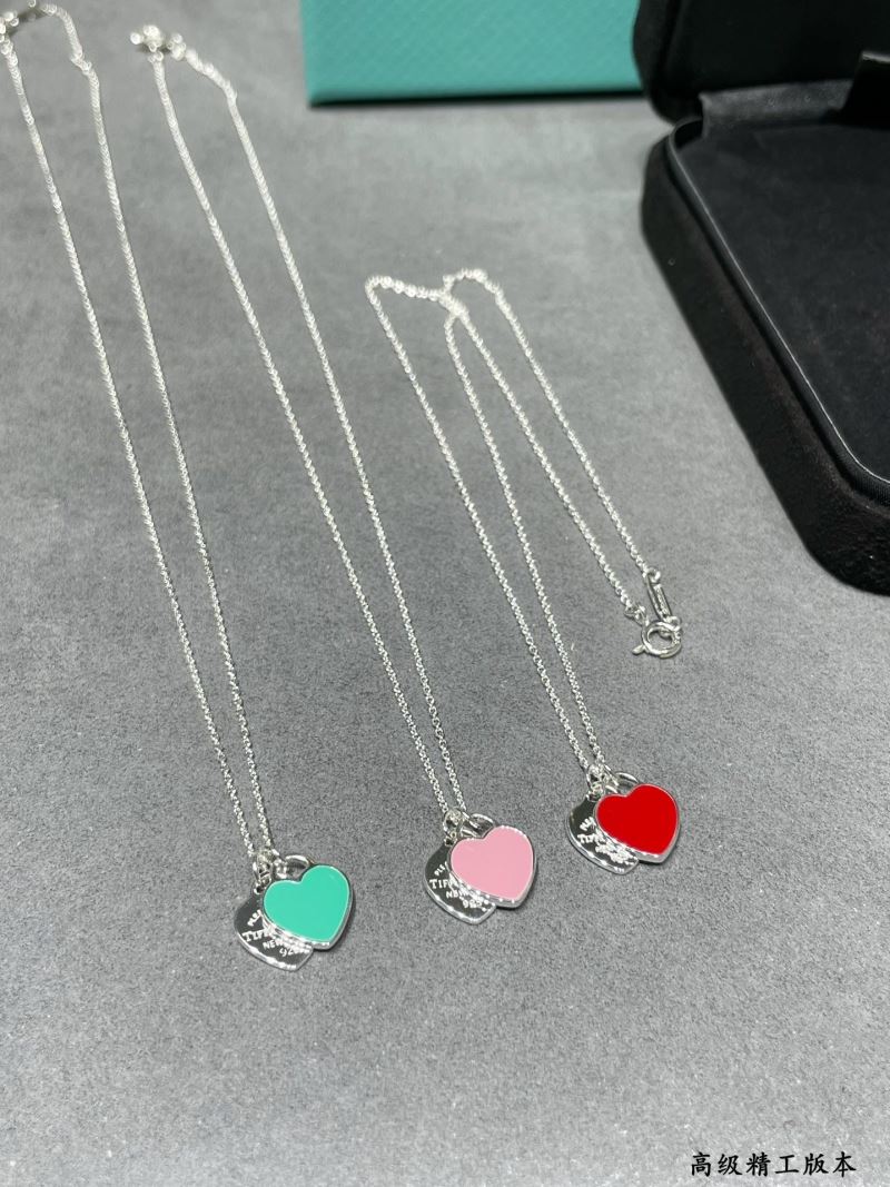 T*f*ny necklaces